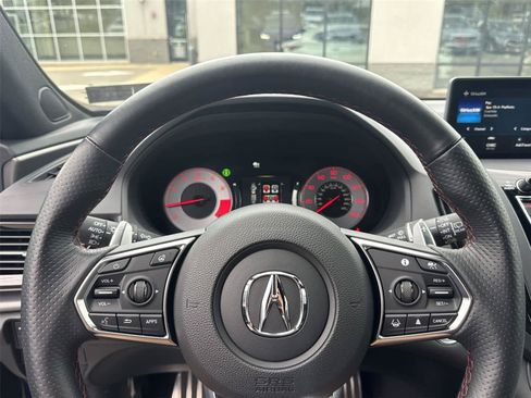 Certified 2025 Acura RDX w/ Advance Package AWD/4WD image 19