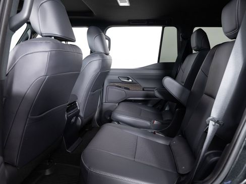 Used 2026 Lexus GX 550 w/ Accessory Package (2T) image 19