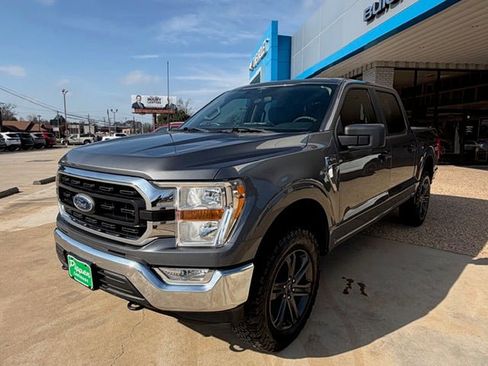 Used 2021 Ford F150 XLT image 5