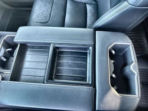 Used 2024 Toyota Tundra Limited image 29