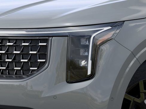 New 2027 Kia Carnival SX w/ Dark Edition Package FWD image 10