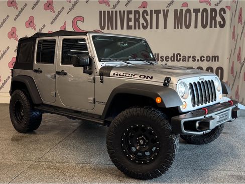 Used 2017 Jeep Wrangler Unlimited Rubicon AWD/4WD image 2