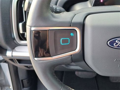 Used 2025 Ford Expedition Max Active image 21