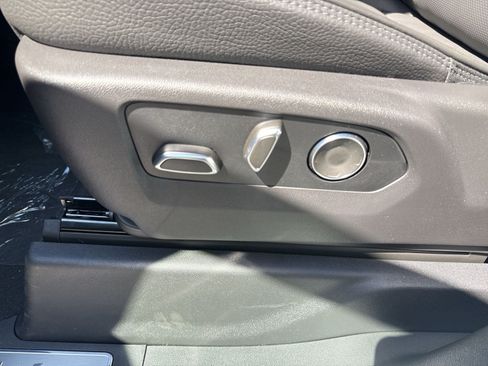 New 2026 GMC Sierra 1500 Denali AWD/4WD image 11