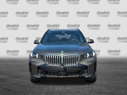 Certified 2024 BMW X5 xDrive40i w/ M Sport Package image 3