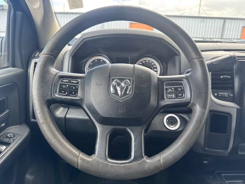 Used 2015 RAM 2500 Tradesman w/ Chrome Appearance Group AWD/4WD image 14