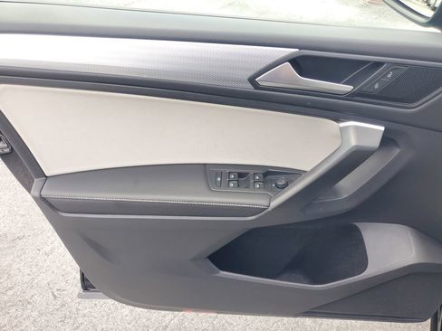 Used 2024 Volkswagen Tiguan S image 18