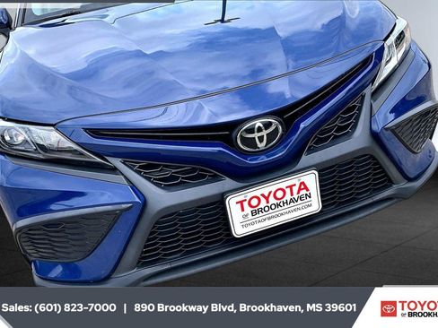Used 2024 Toyota Camry SE FWD image 21