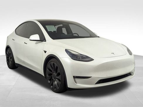 Used 2022 Tesla Model Y Performance image 2