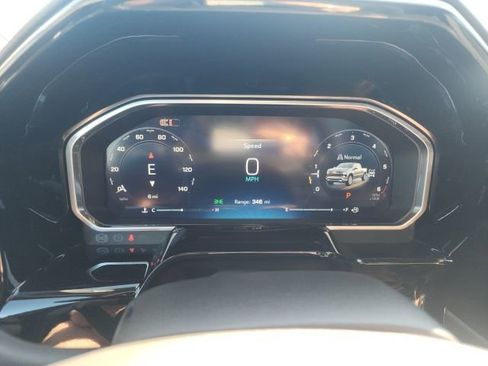 New 2026 Chevrolet Silverado 1500 LTZ w/ Z71 Off-Road Package AWD/4WD image 37