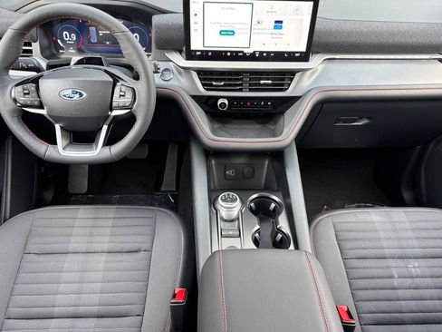 New 2026 Ford Explorer ST-Line w/ ST-Line Street Pack image 14