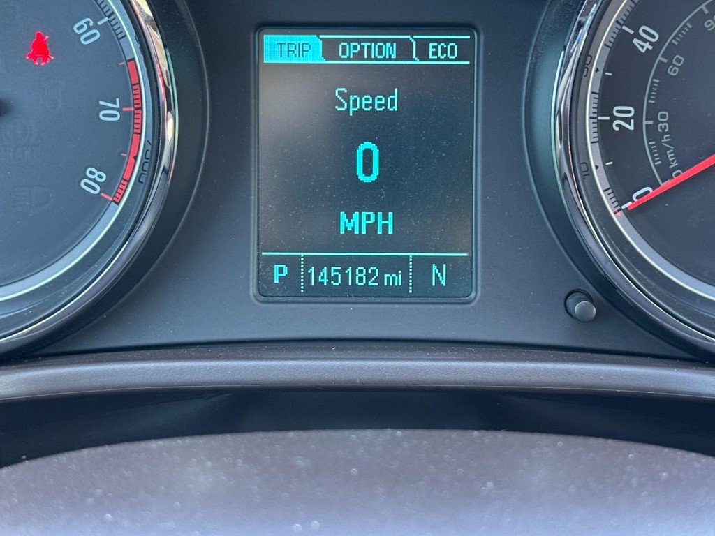 Used 2013 Buick Regal Premium FWD image 27