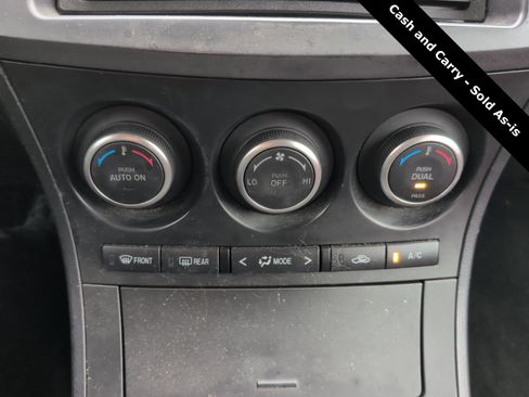 Used 2013 MAZDA MAZDA3 Touring image 26