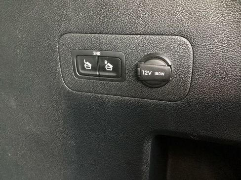 Used 2019 Hyundai Santa Fe AWD image 18