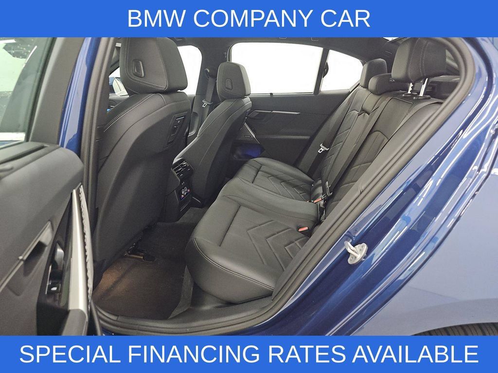 Used 2027 BMW 540i xDrive AWD/4WD image 11