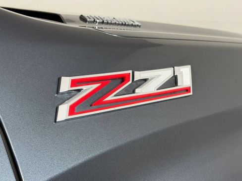 Used 2020 Chevrolet Silverado 1500 LTZ AWD/4WD image 16