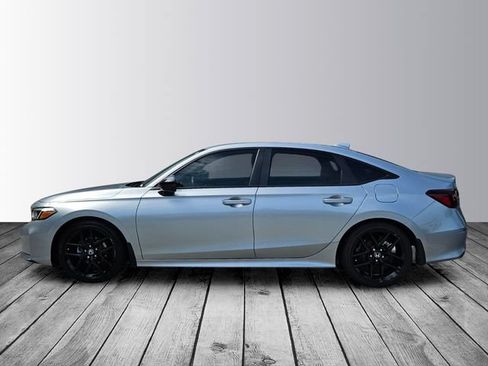 Used 2025 Honda Civic Sport image 2