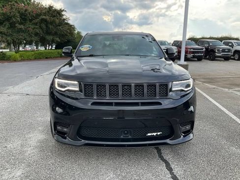 Used 2017 Jeep Grand Cherokee SRT AWD/4WD image 2