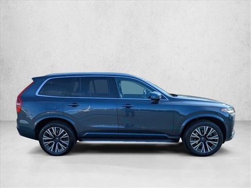 Used 2020 Volvo XC90 T5 Momentum image 4