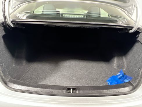 Used 2026 Toyota Corolla LE FWD image 32