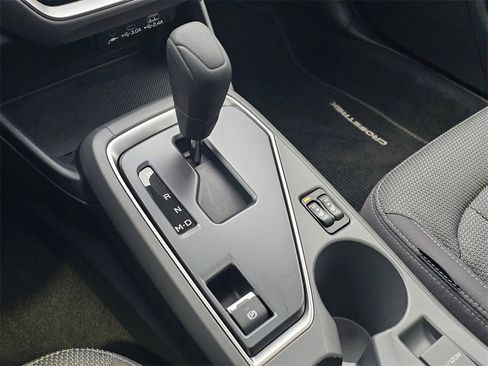 Used 2024 Subaru Crosstrek 2.0i Premium image 34