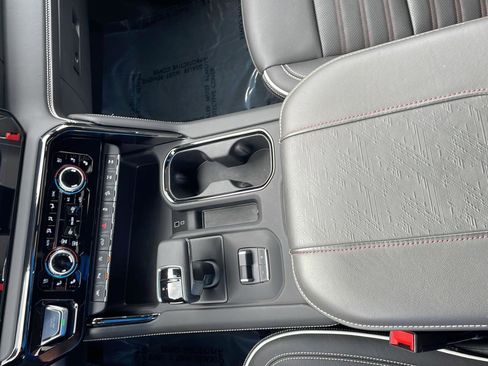 Used 2024 GMC Sierra 1500 AT4X w/ AT4X AEV Edition image 19