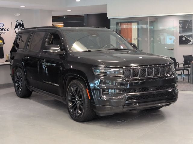Certified 2022 Jeep Grand Wagoneer Series II AWD/4WD image 3