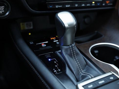 Used 2022 Lexus RX 350 AWD w/ Premium Package image 39