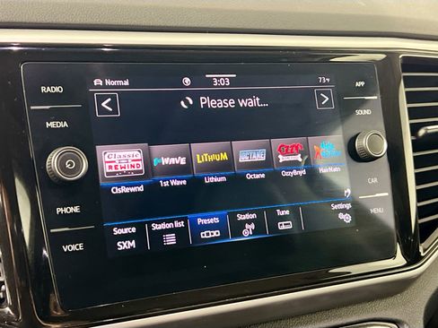 Used 2022 Volkswagen Atlas SE w/ Panoramic Sunroof Package image 28