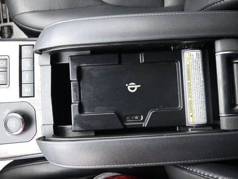 Used 2021 Toyota Highlander Platinum image 32