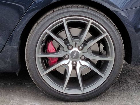 Used 2019 Genesis G70 2.0T Sport image 14