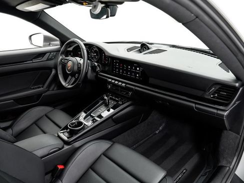 Certified 2024 Porsche 911 Carrera T RWD image 24