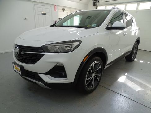 Used 2023 Buick Encore GX Preferred w/ Cold Weather Comfort Package AWD/4WD image 17