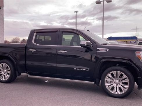 Used 2021 GMC Sierra 1500 Denali w/ Denali Ultimate Package image 3