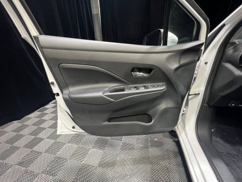 New 2025 Nissan Versa SV w/ Trunk Package image 13