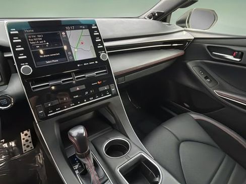 Used 2021 Toyota Avalon TRD image 25