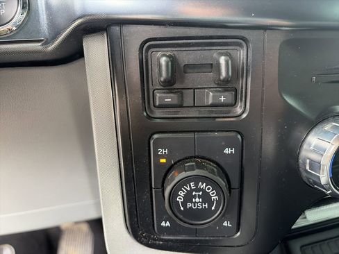 Used 2023 Ford F150 Limited AWD/4WD image 26