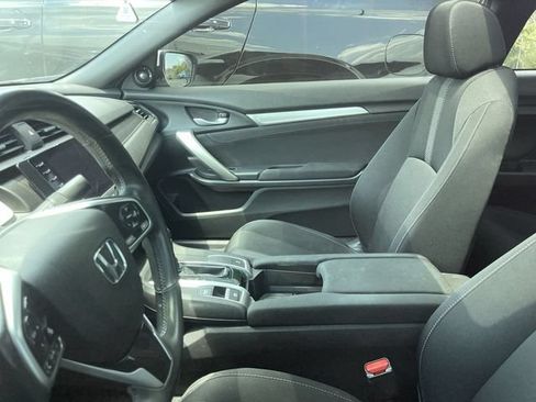 Used 2020 Honda Civic EX image 3