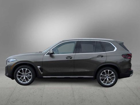 Used 2026 BMW X5 xDrive40i AWD/4WD image 5