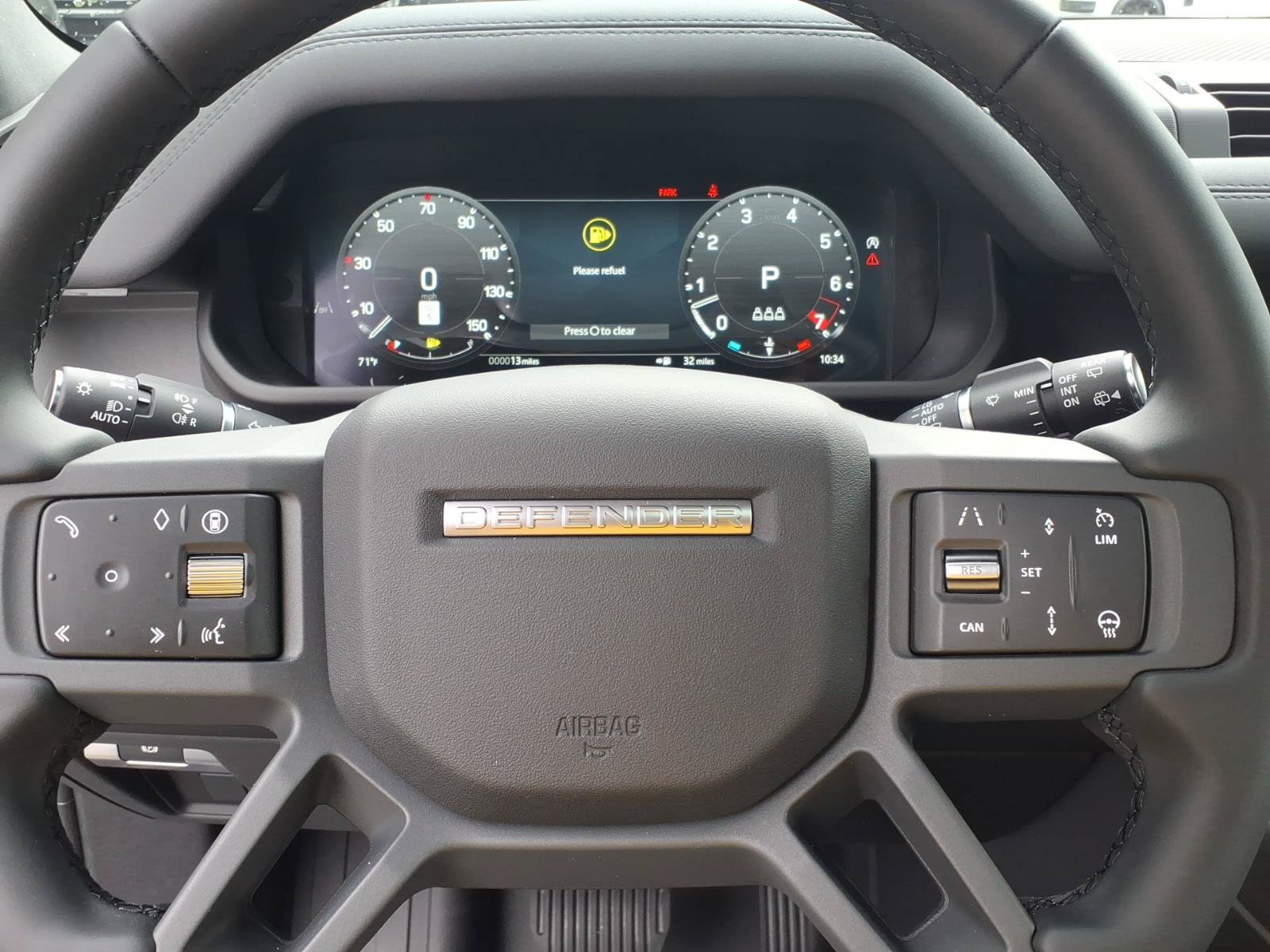 New 2026 Land Rover Defender 110 X-Dynamic SE AWD/4WD image 11