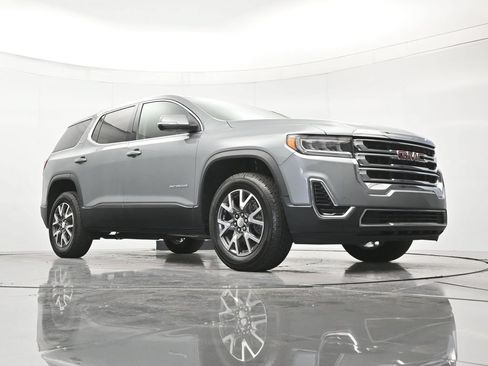 Used 2023 GMC Acadia SLE FWD image 39