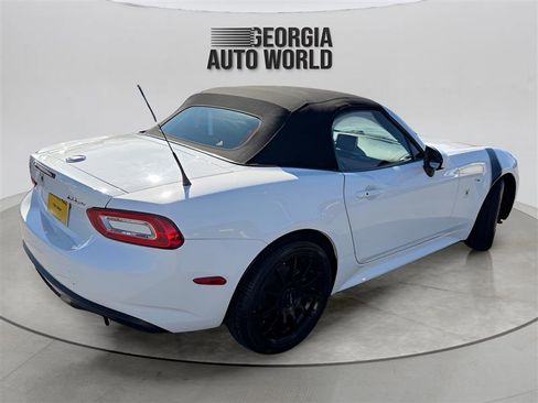 Used 2017 FIAT 124 Spider Lusso image 14