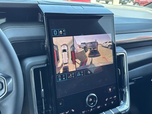 New 2026 GMC Yukon Elevation AWD/4WD image 19