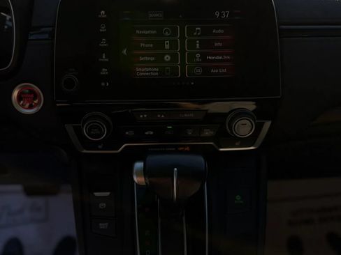 Used 2017 Honda CR-V Touring image 18