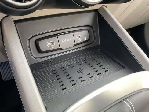 New 2026 Hyundai Venue SEL FWD image 22