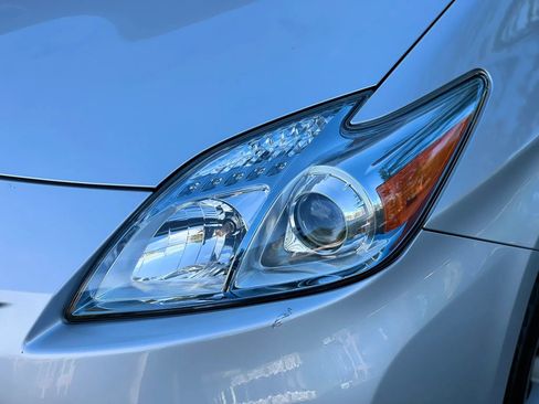 Used 2010 Toyota Prius One FWD image 10