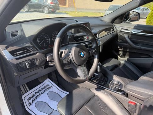 Used 2018 BMW X2 xDrive28i w/ M SportX Package AWD/4WD image 10