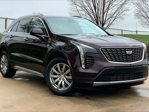 Used 2020 Cadillac XT4 Premium Luxury AWD/4WD image 33