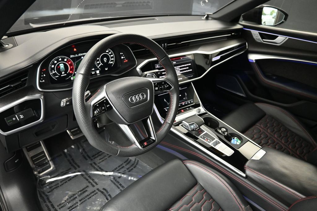 Used 2021 Audi RS 6 AWD/4WD image 21