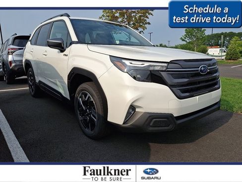 New 2026 Subaru Forester Premium AWD/4WD image 1